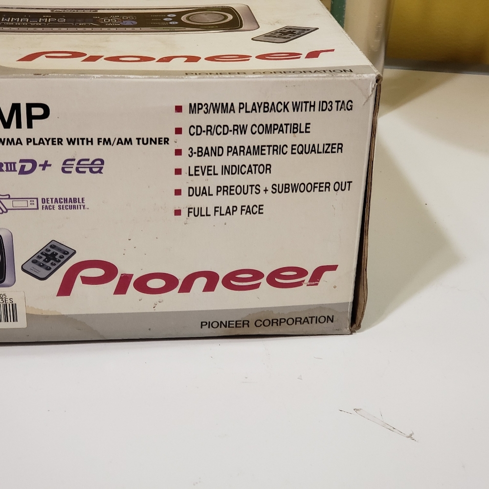 Stereo - Picture 3 of 13